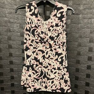 Sleeveless top summer blouse Perfect for the office Paisley Pattern sm/med read